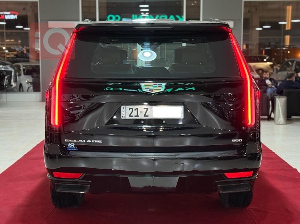 كاديلاك اسكاليد